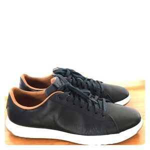 Cole Haan Grand Crosscourt Size 8M